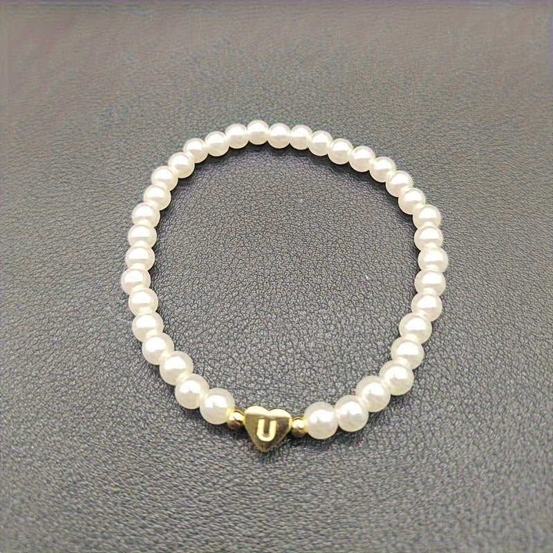 Bracelet Élégant avec Initiale en Forme de Cœur (A–Z)