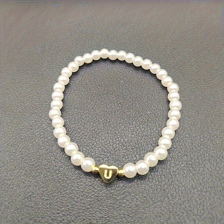 Bracelet Élégant avec Initiale en Forme de Cœur (A–Z)