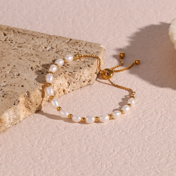 Bracelet Romantique Élégant en Perles