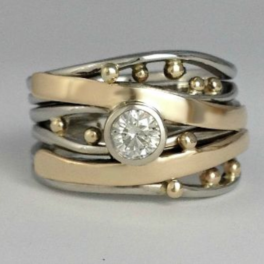 Royal - Bague vintage en or ornée de zirconia