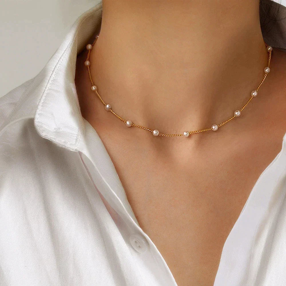 Collier en Perles Dorées
