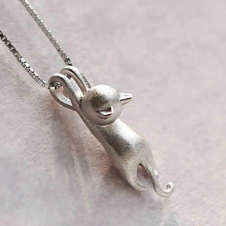 Collier amusant avec des petits chats en argent 925