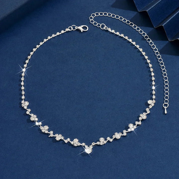 Élégant collier de mariage orné de diamants