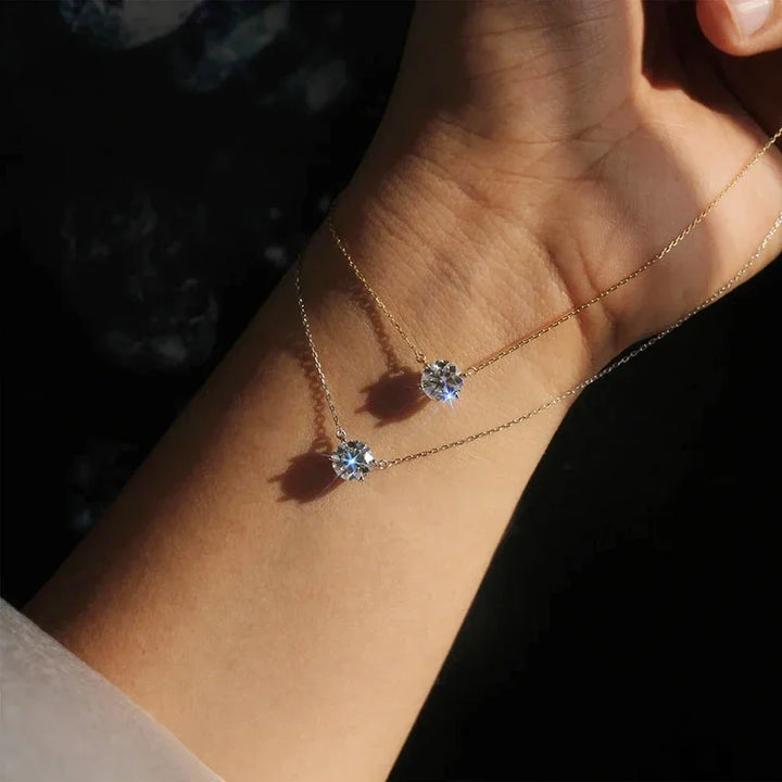 Collier Élégant avec Cristal en Solitaire
