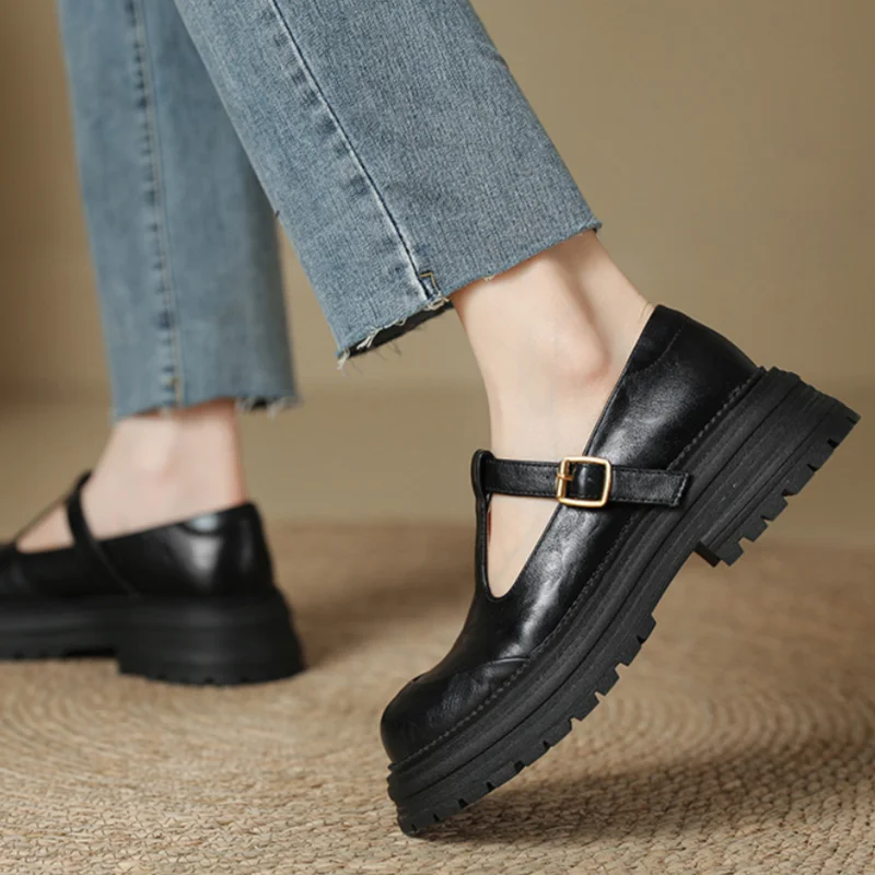 Mary Janes Farisse T-bar
