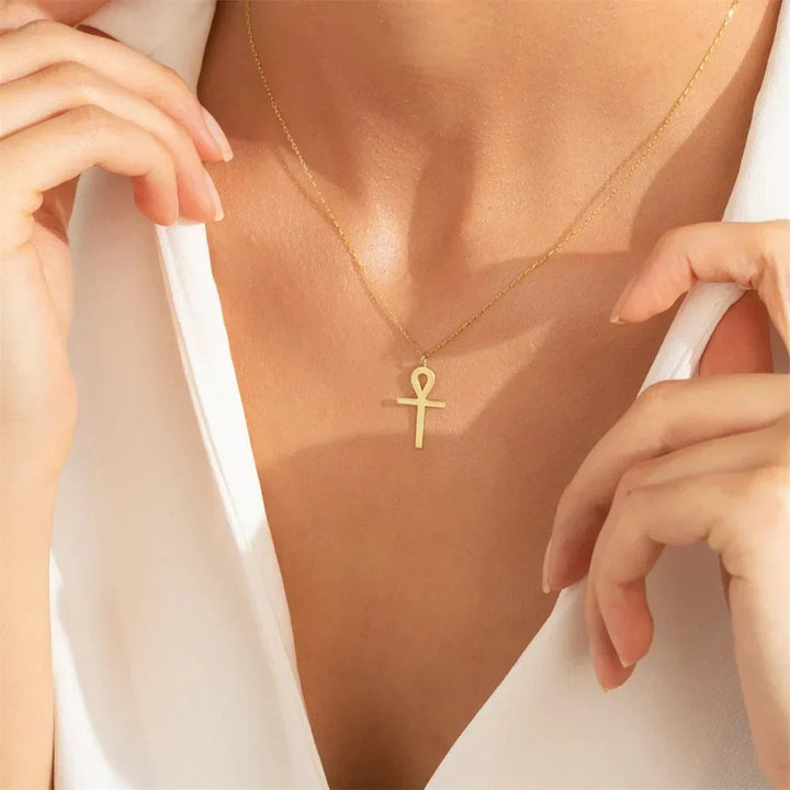 Collier Doré avec Pendentif Ankh