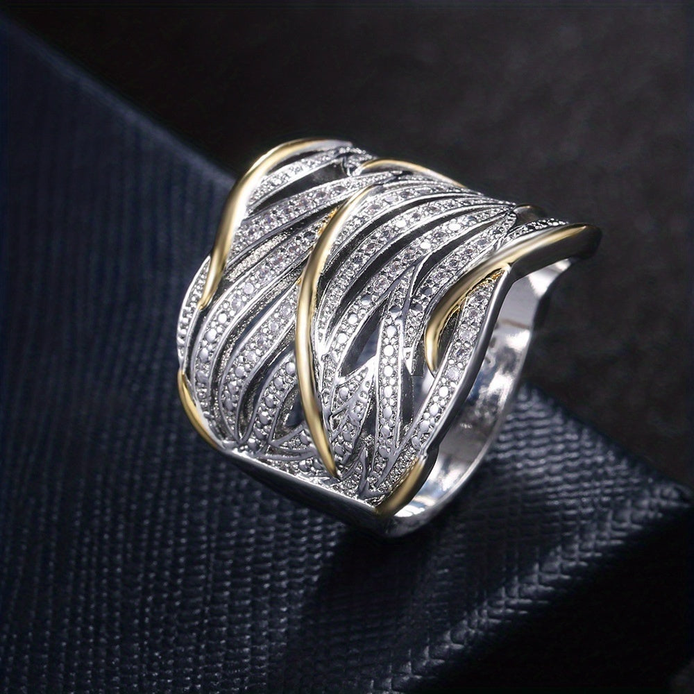 Élégante bague torsadée à plusieurs niveaux