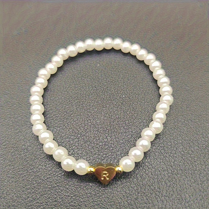 Bracelet Élégant avec Initiale en Forme de Cœur (A–Z)