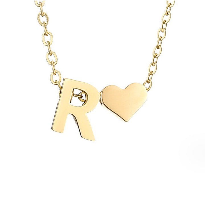 Collier Intemporel avec Pendentif en Forme de Cœur et Initiale