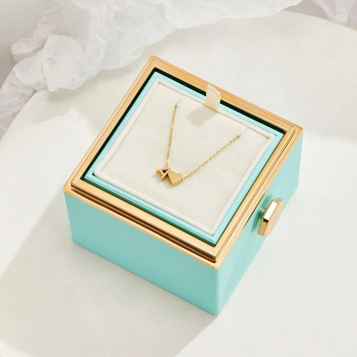 Collier classique avec initiales et pendentif cœur