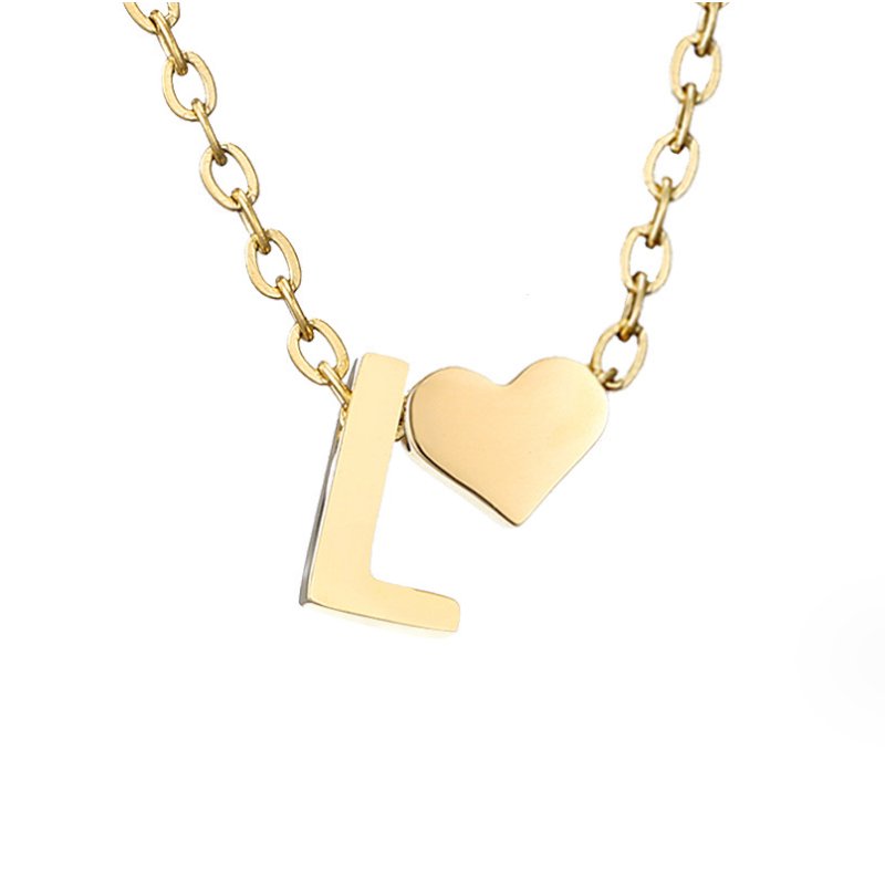 Collier classique avec initiales et pendentif cœur