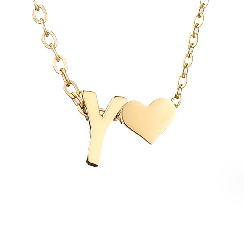 Collier Intemporel avec Pendentif en Forme de Cœur et Initiale