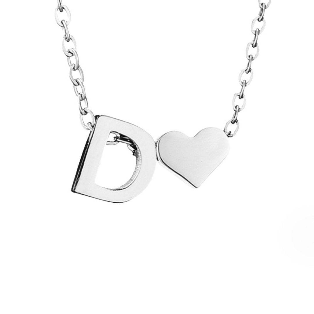 Collier classique avec initiales et pendentif cœur