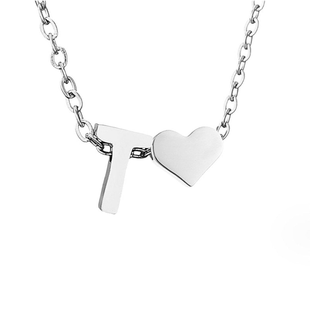 Collier classique avec initiales et pendentif cœur