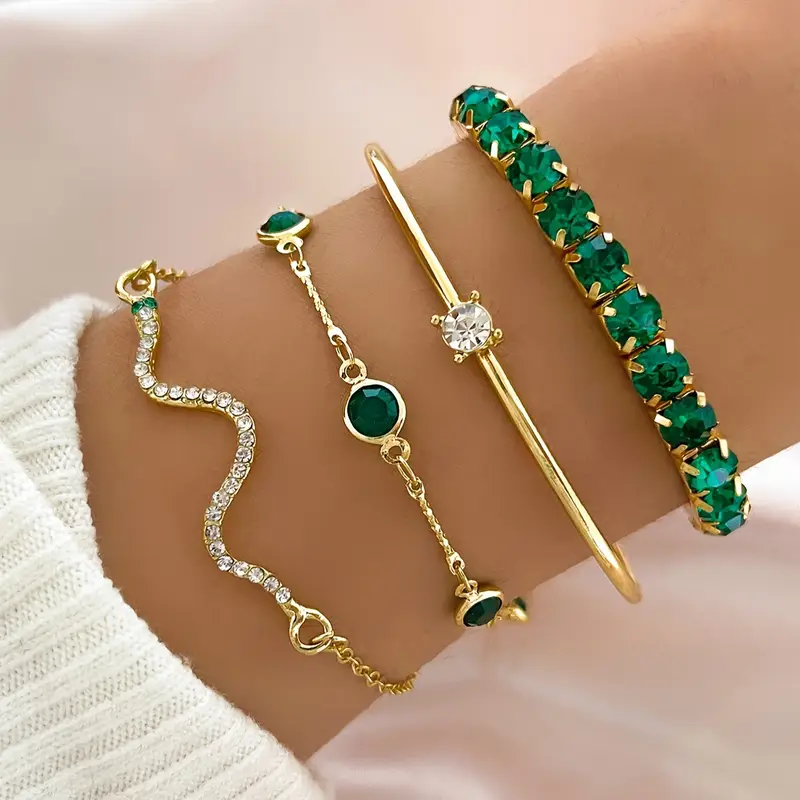 Ensemble de bracelets rétro avec zirconia verte