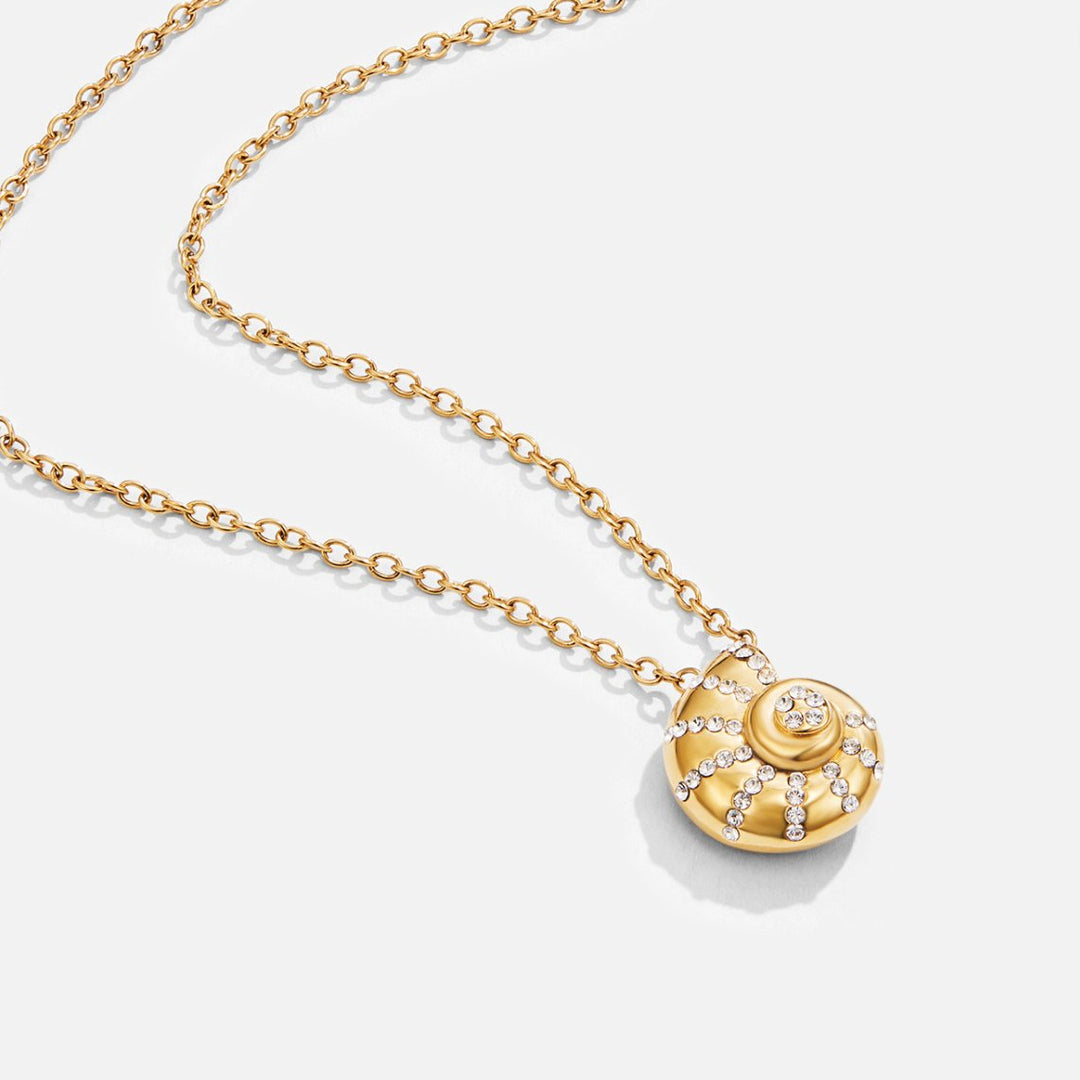 Collier en Cristal avec Pendentif en Coquillage