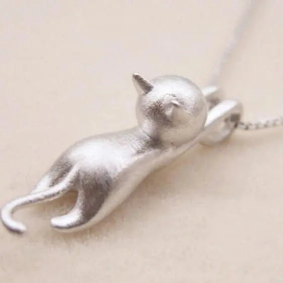 Collier amusant avec des petits chats en argent 925